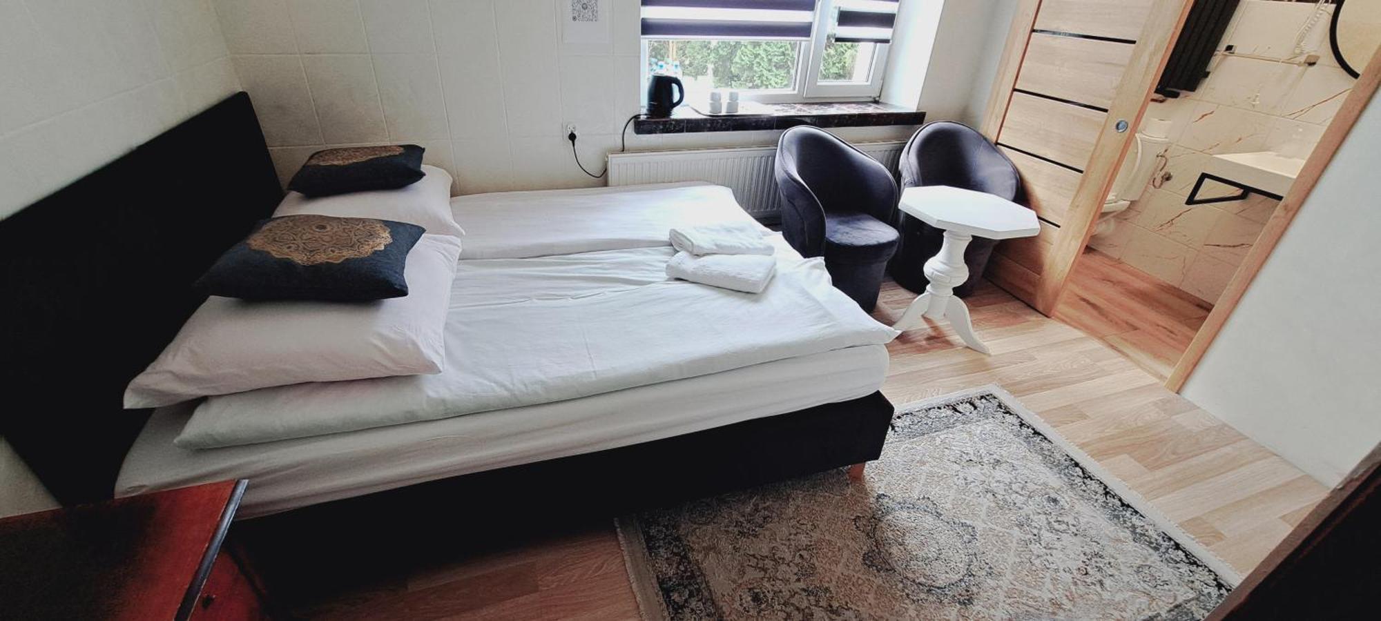 Hotel Rezydencja Rosa Przemysl Ngoại thất bức ảnh