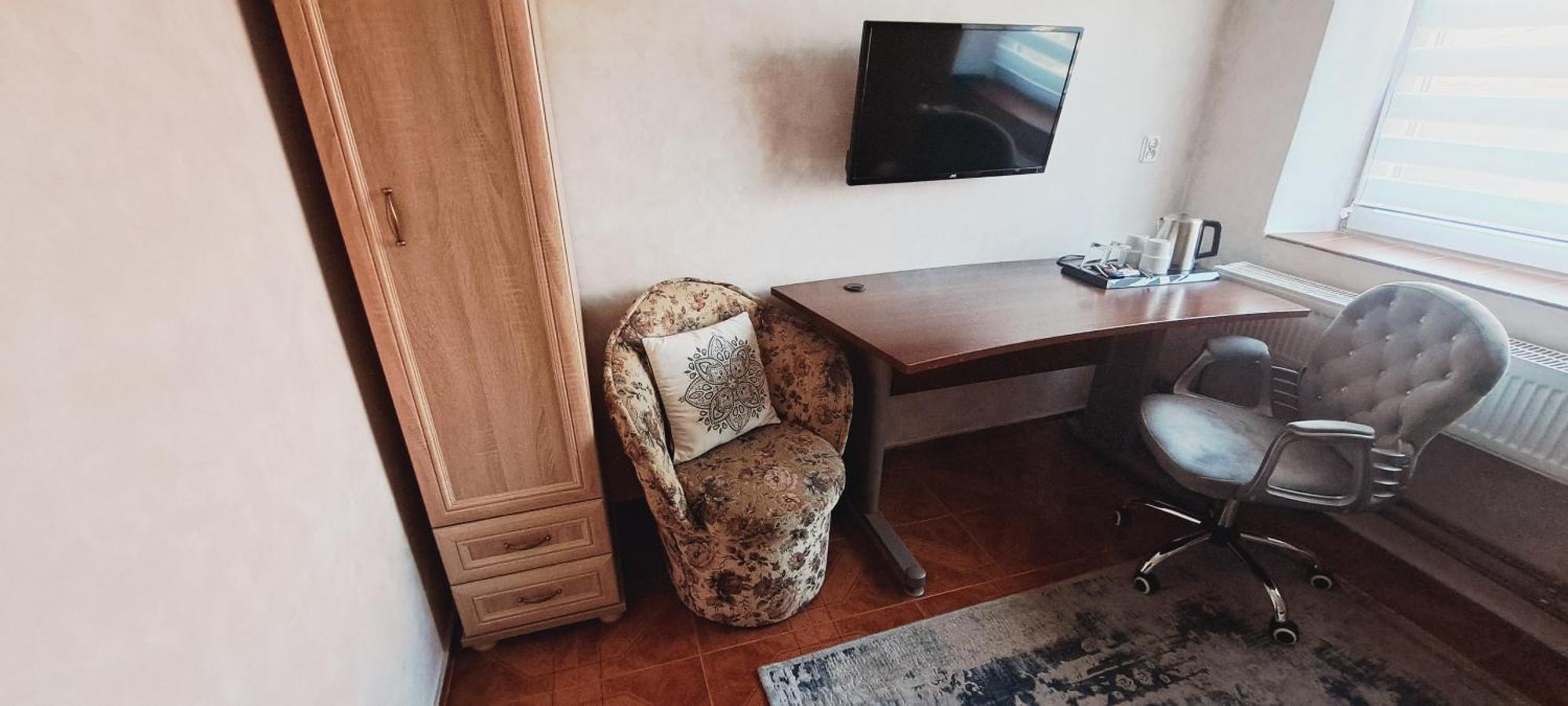 Hotel Rezydencja Rosa Przemysl Ngoại thất bức ảnh
